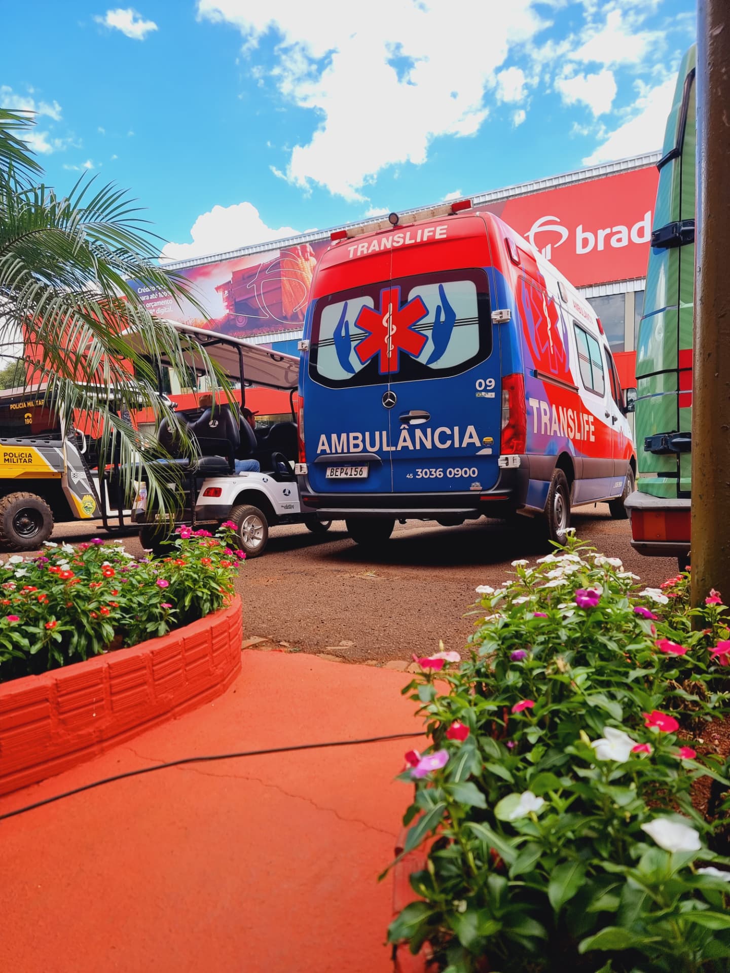 Ambulância Translife em cobertura médica de evento